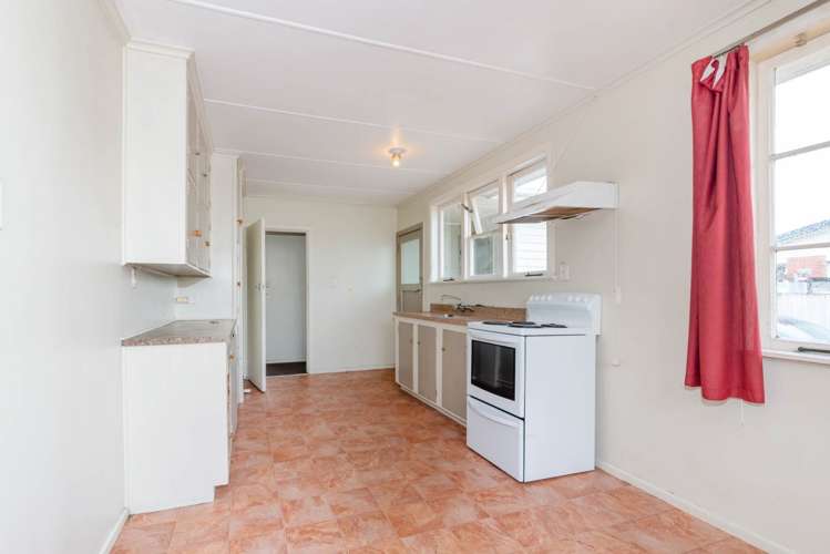 90 Swanson Road Henderson_9