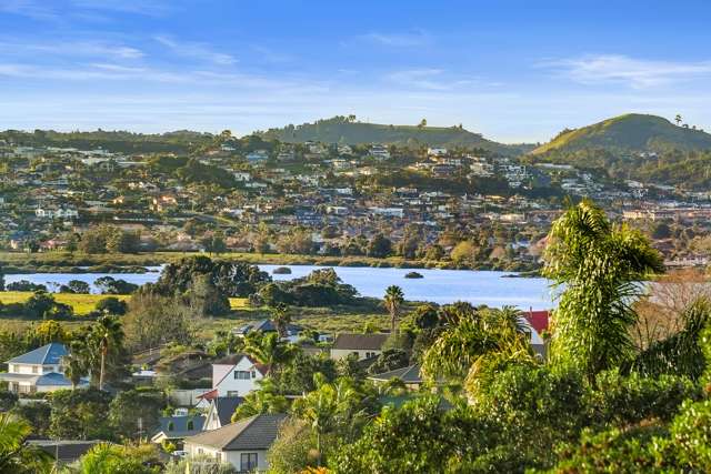 7 Totara Views Drive Red Beach_4