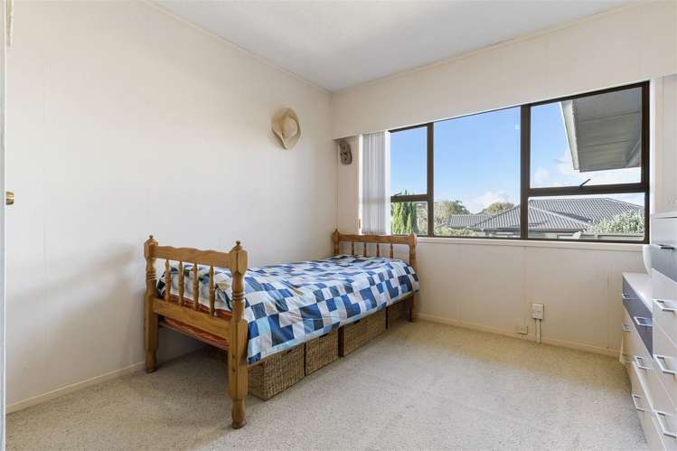 208 Clovelly Road Bucklands Beach_13