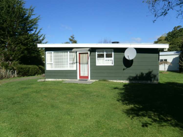 12 Wratten Road Owaka_11