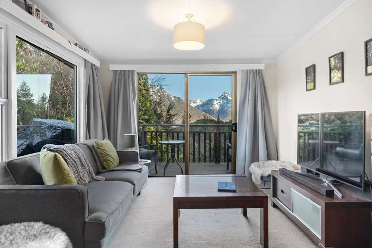 84 Thompson Street Queenstown_2