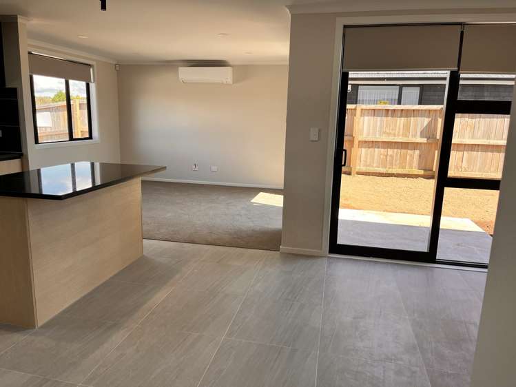 1/57 Waireka Road Rototuna North_4