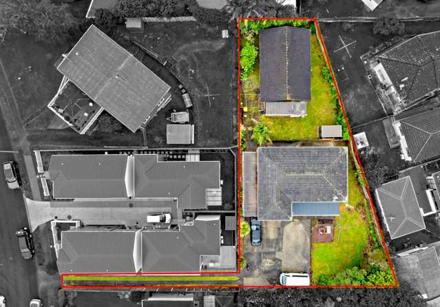 9 & 9A Malvina Place Bucklands Beach_2