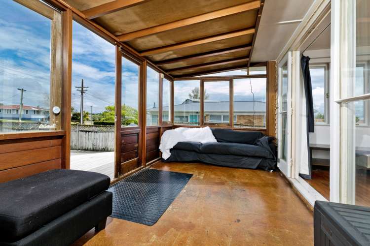 23 Statesman Street Henderson_15