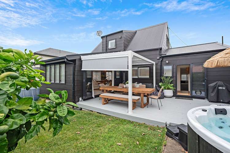 9A Hanlon Crescent Devonport_20