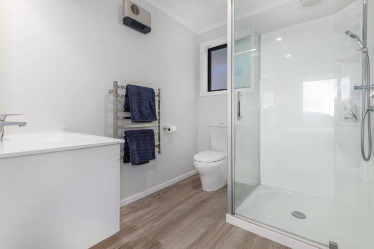 19 Schooner Drive Whitby_15