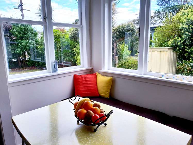 34 Seaview Avenue Te Puru_11