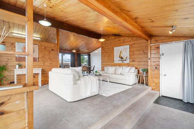 2 Bata Place Pomare_4