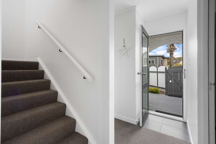 461 Marine Parade Napier South_15