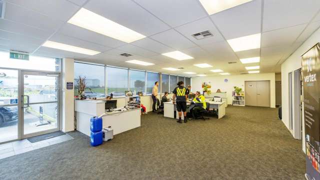 20 Marphona Crescent Takanini_3