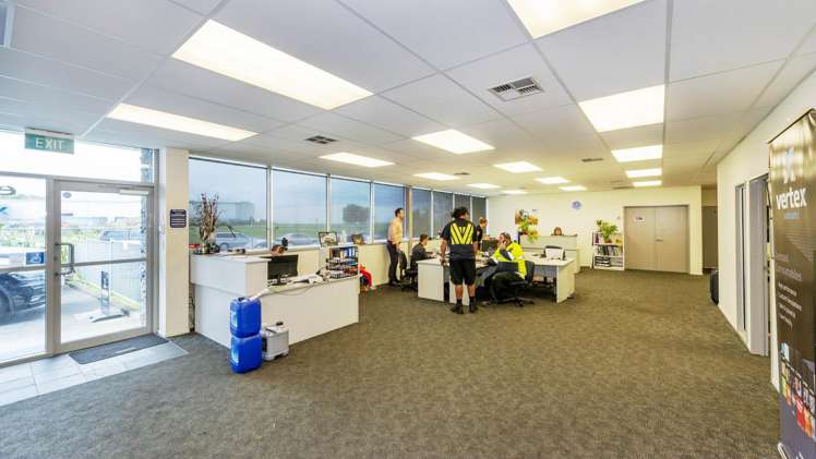 20 Marphona Crescent Takanini_3