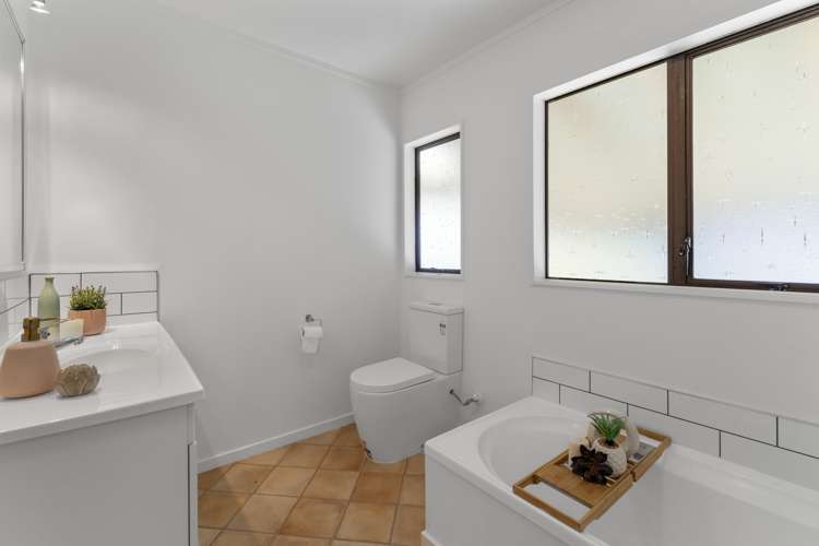 8 Brandon Street Otaki_11