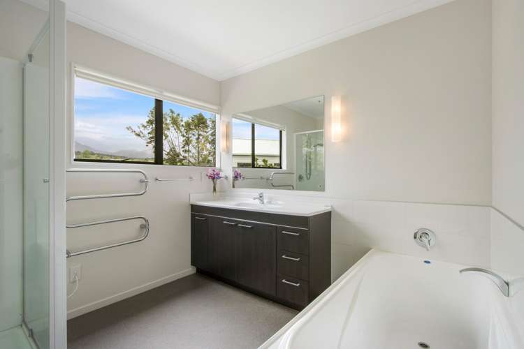 520 Wright Road Aongatete_13