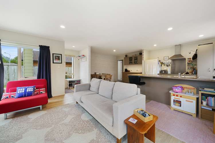 8 Fraser Colman Grove Wainuiomata_6