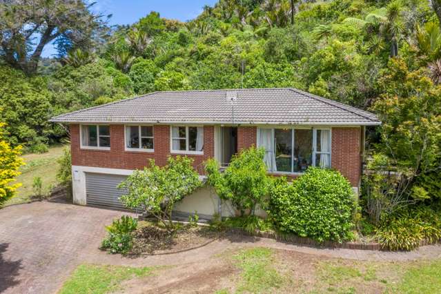 3 Bush Road Waiatarua_2