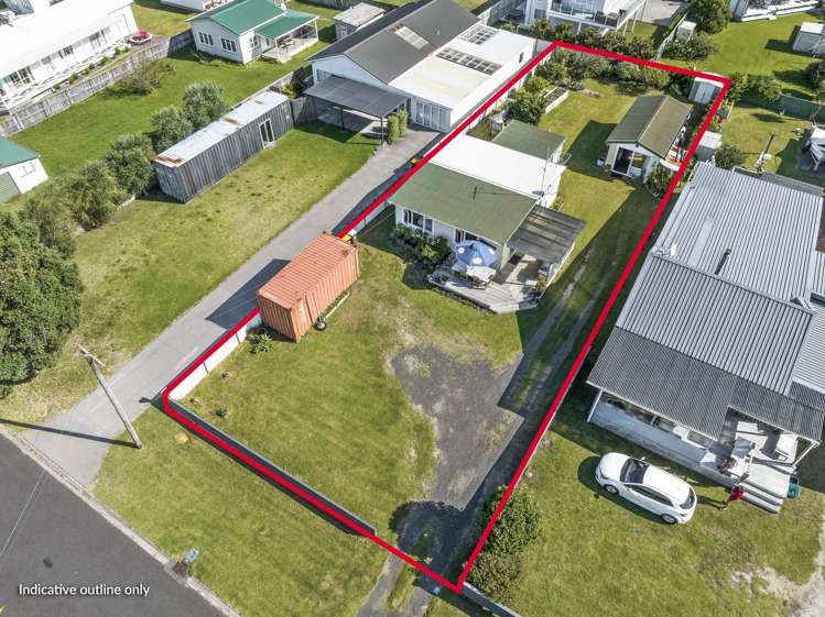 215 Ocean Road Whangamata_15