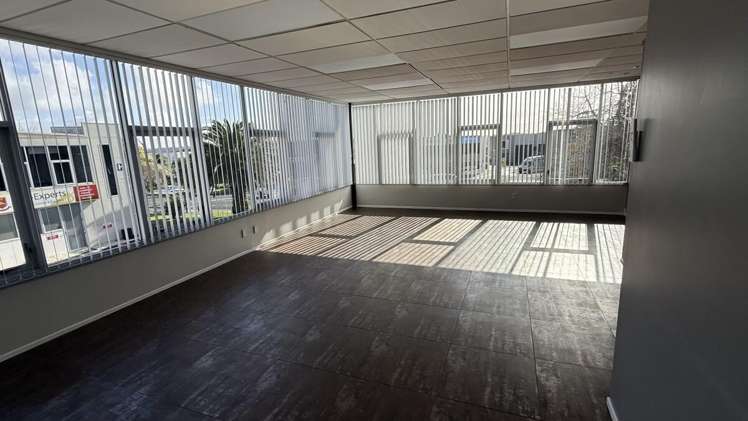 4f William Pickering Drive Albany_5