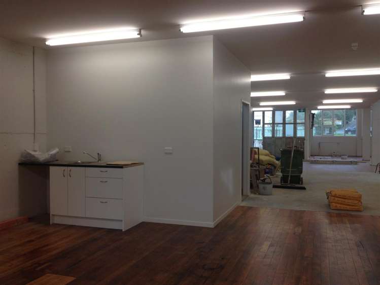 275 Mansfield Street Newtown_10