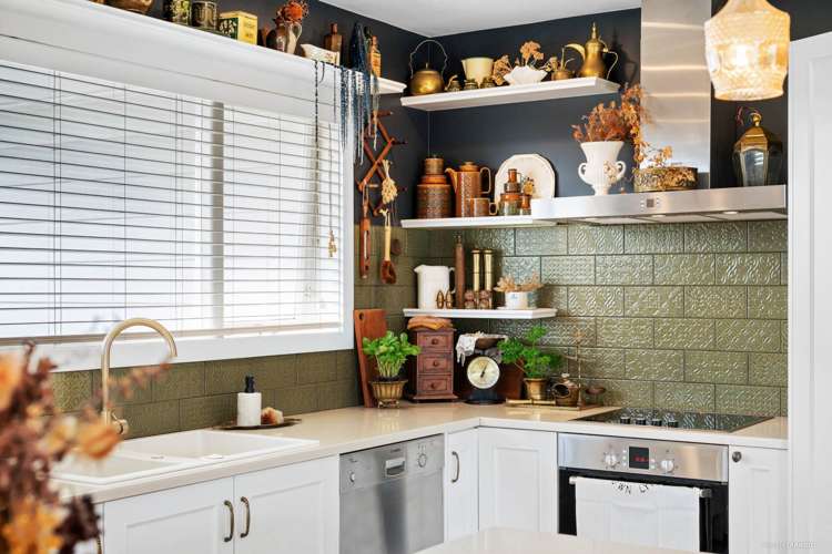 80 Bradbury Road Botany Downs_13