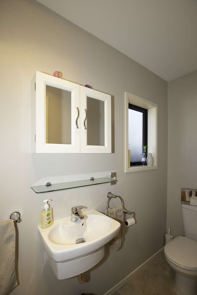 5 Munson Street Reefton_6