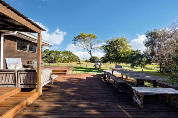 92 Estuary View Road Waiau Pa_5