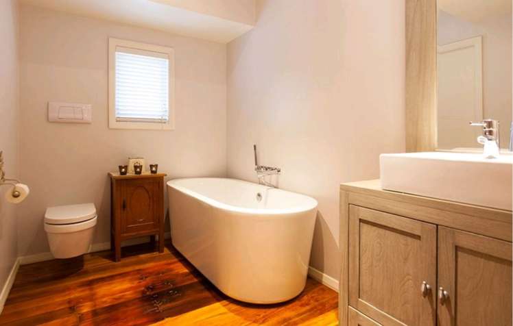 54 Tawhiri Road One Tree Hill_2