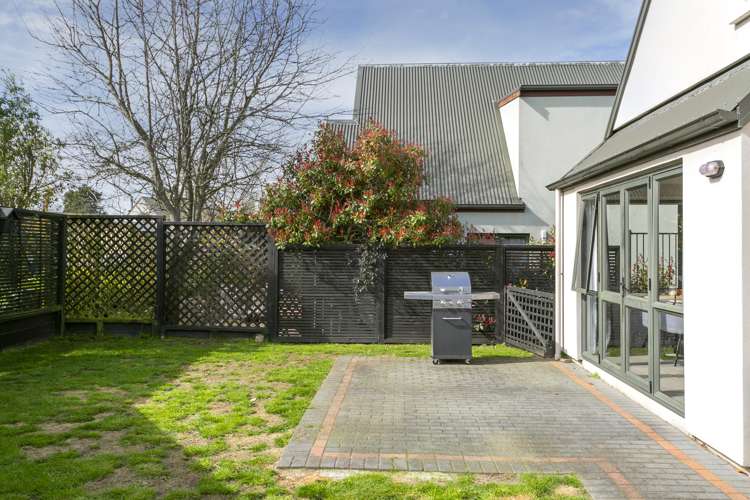 7 Abbey Way Rangatira Park_12
