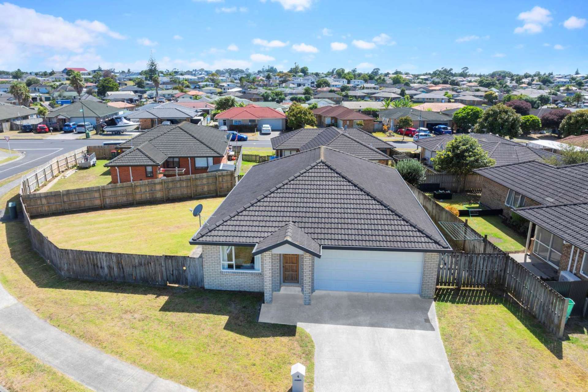 4 Waldos Way Mangere_0