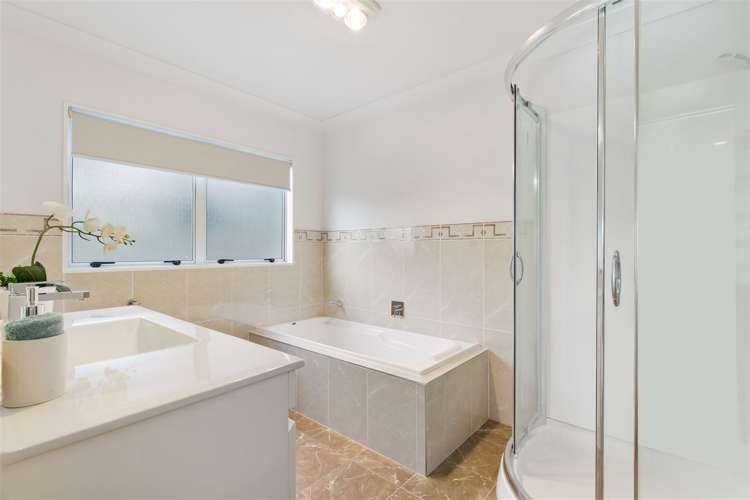 38 Jane Eyre Drive Somerville_17