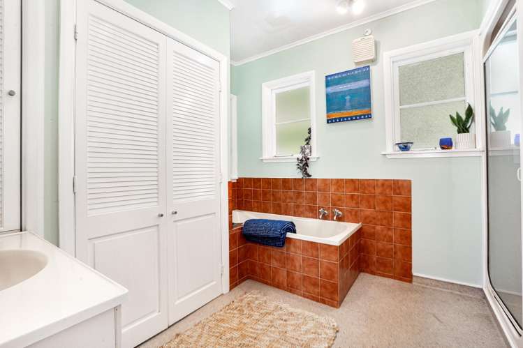 84A & B Tannadyce Street Strathmore Park_14