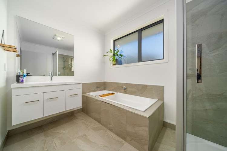 8 Topsail Way Whitby_10