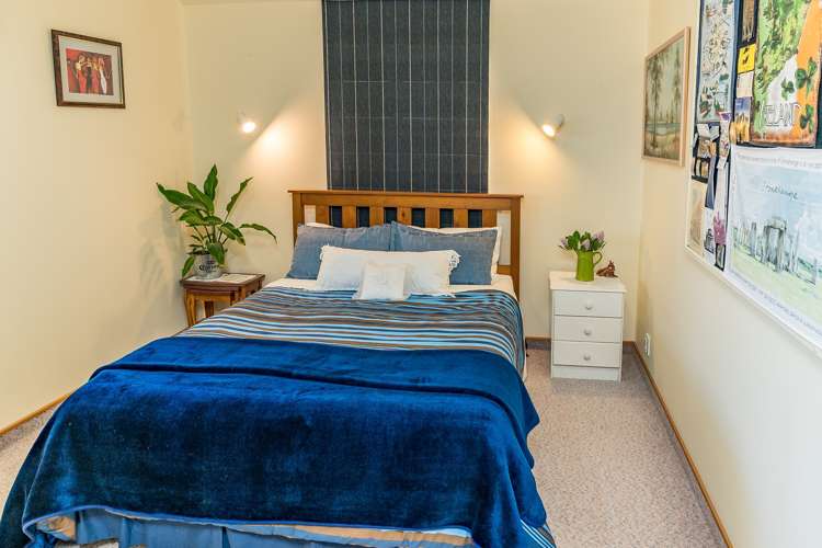 12 Durville Rise Richmond_12