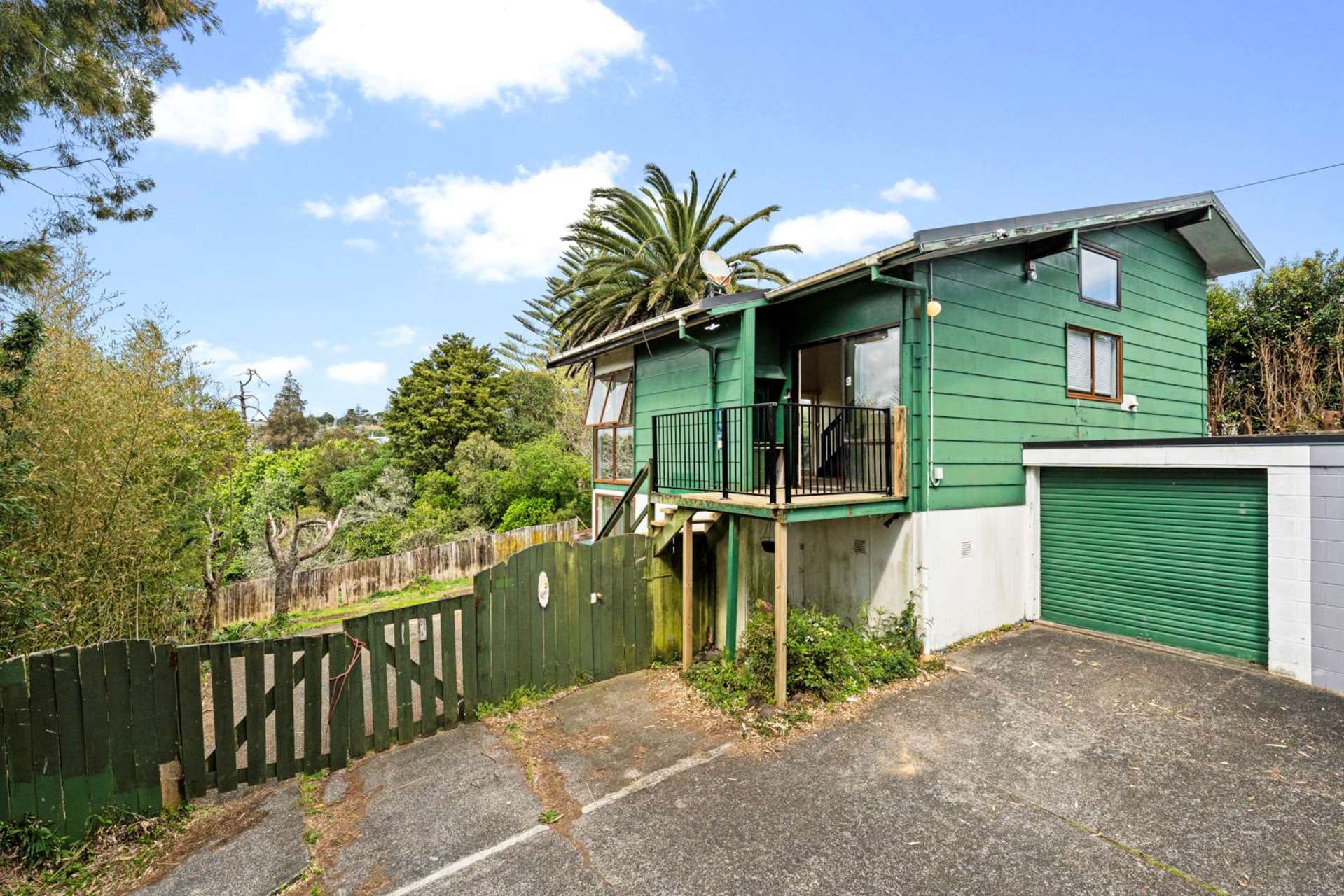 2/63 Eskdale Road Birkdale_0