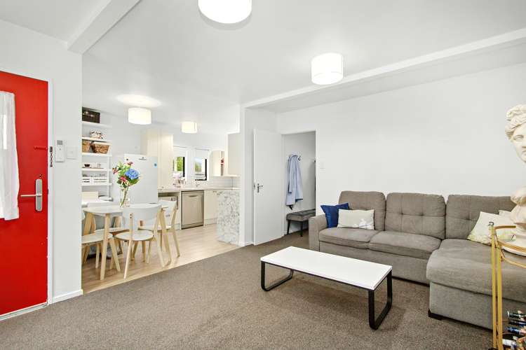 2/74 Waiwhetu Road Waiwhetu Lower Hutt City Houses for Sale One Roof