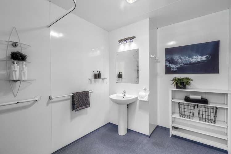 52 Gladstone Terrace Gladstone_14