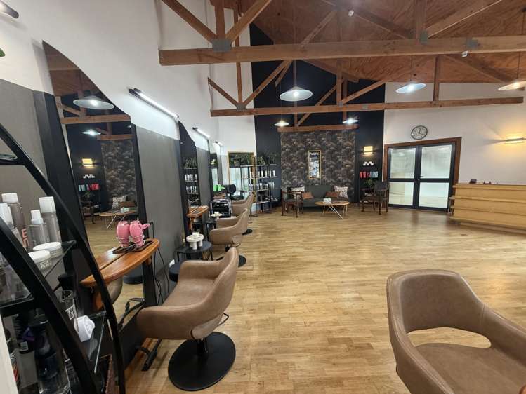 Unit 5/66-68 Aranui Road Mapua_6
