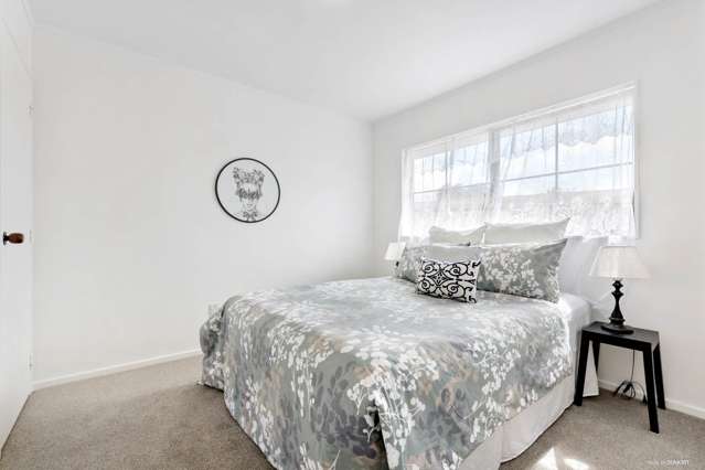 2/15 Alfriston Road Manurewa_4