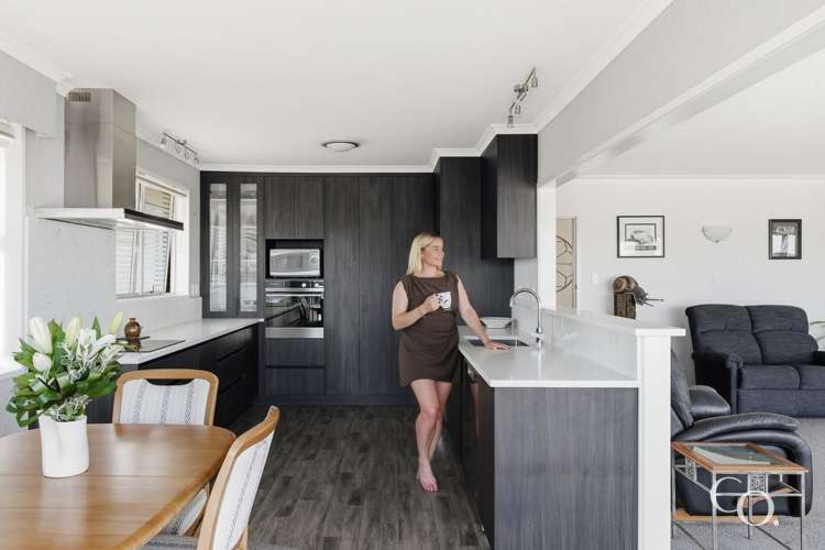 4 Laing Place Otumoetai_4