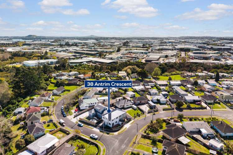 38 Antrim Crescent Otara_31