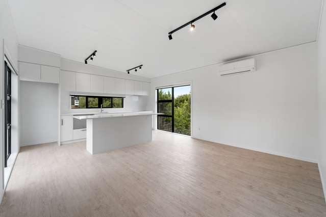 1117B Whangaparaoa Road Tindalls Beach_4