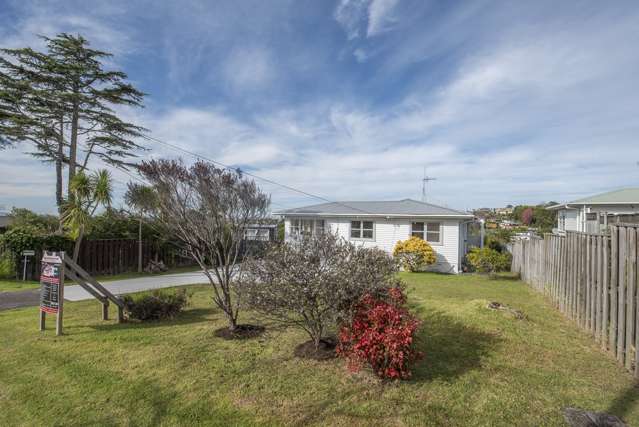 1/57 Coronation Road Hillcrest_1