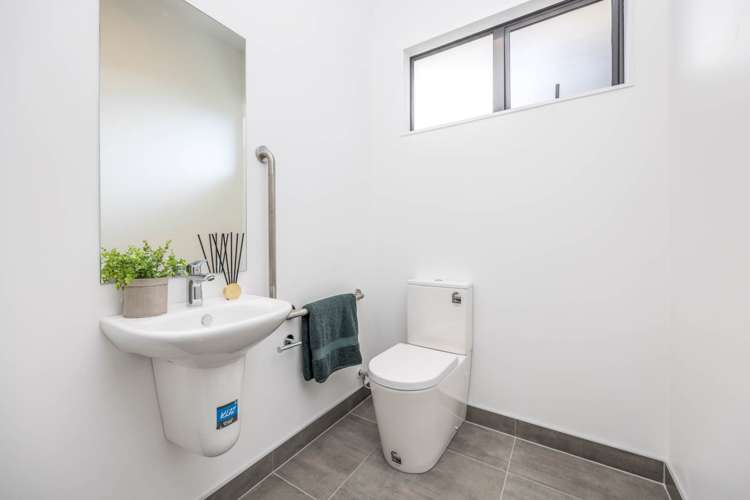 2/54 Taharoto Road Takapuna_16