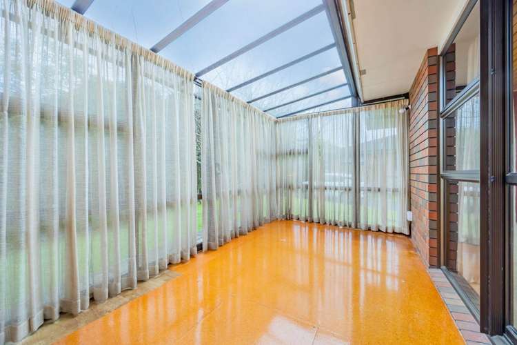 19 Tarahanga Street Northcote_13