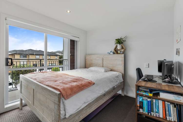 C14/60 Masons Road Oteha_6