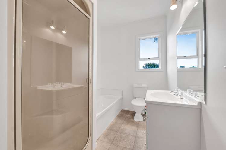 47 Domett Street Opunake_12