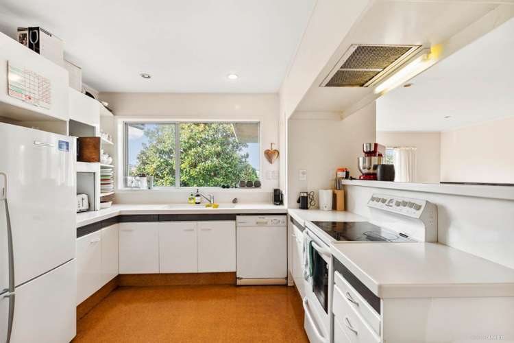 26 Waitemata Road Hauraki_7