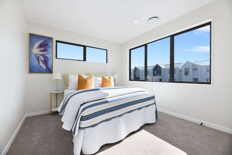 2 Pukeko Road Hobsonville_21