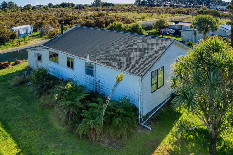11 Butlers Road Ruatapu_18