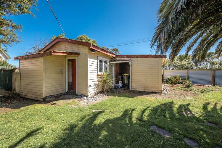 2 Shelswell Street Westport_31