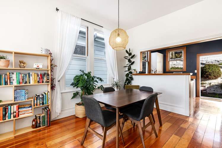 7 Burwah Street Berhampore_2